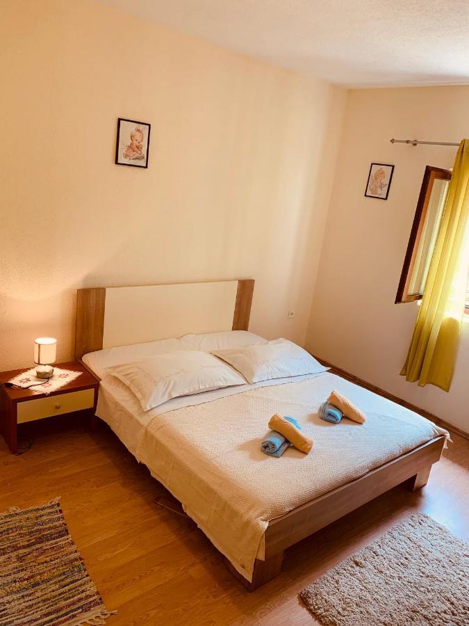 Apartments Marko Трогир Экстерьер фото