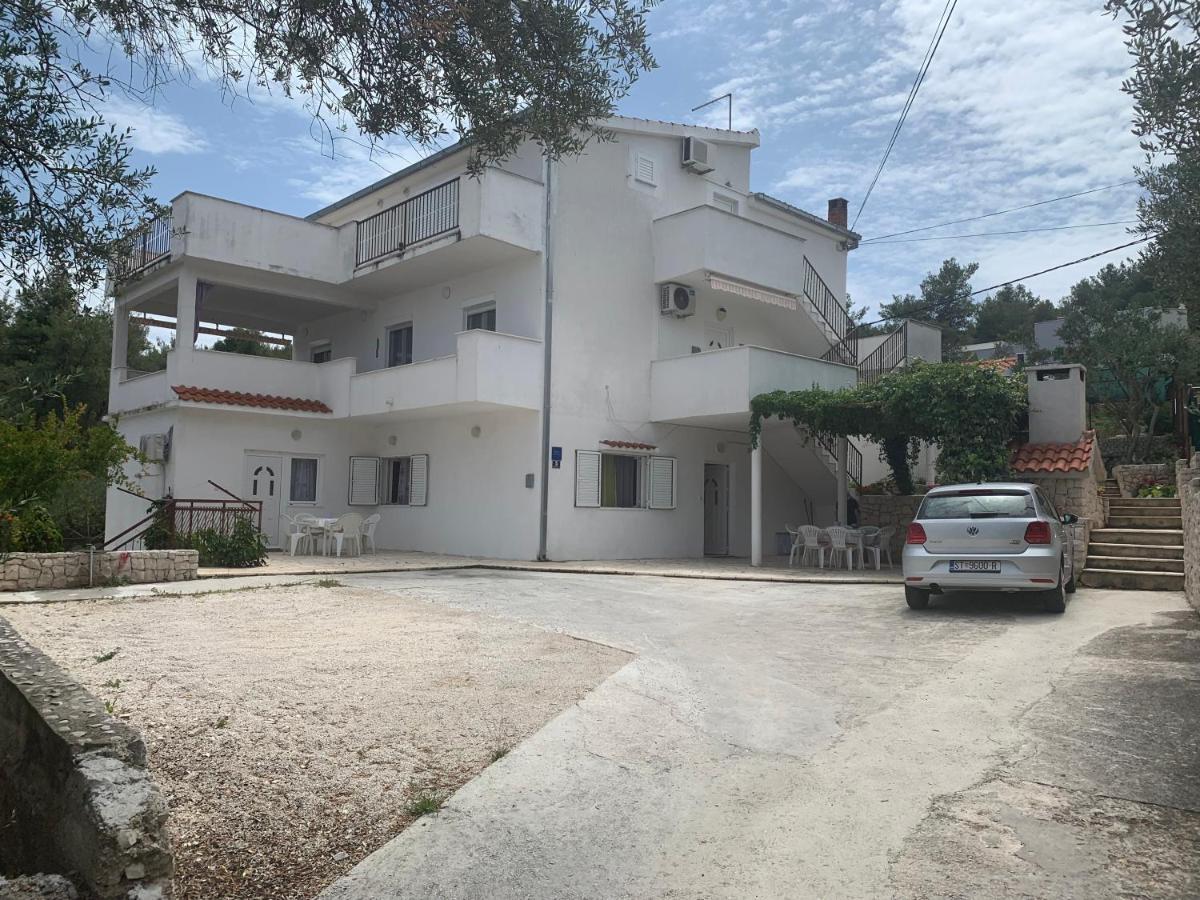 Apartments Marko Трогир Экстерьер фото