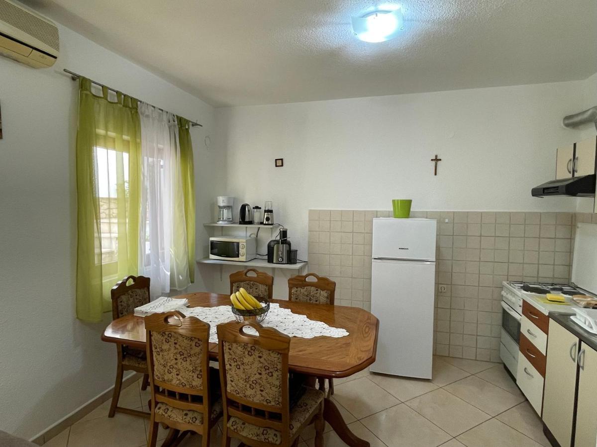 Apartments Marko Трогир Экстерьер фото